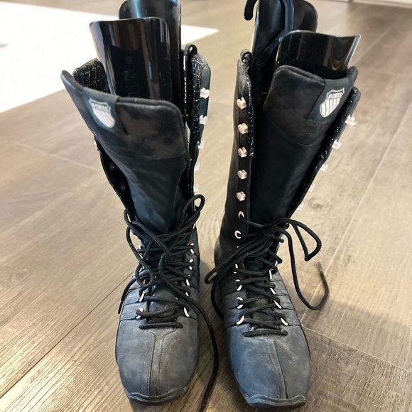 COPY - KSWISS fun winter boots in black brand new - Picture 1 of 3